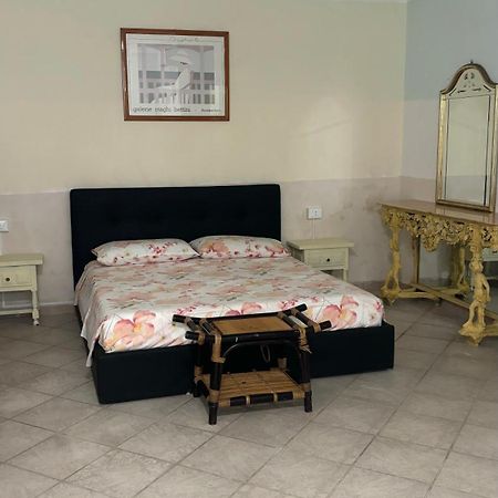 Casa Centralissima Torre Dell Orso 100M Dal Mare Torre dell'Orso Εξωτερικό φωτογραφία